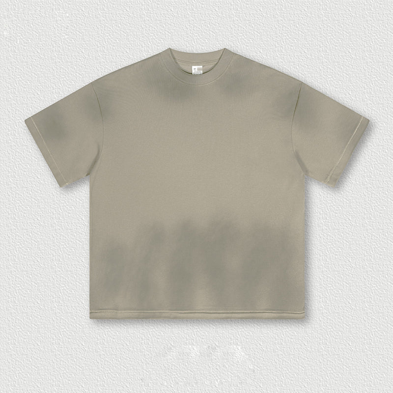 Distressed spray color T-shirt with small neckline